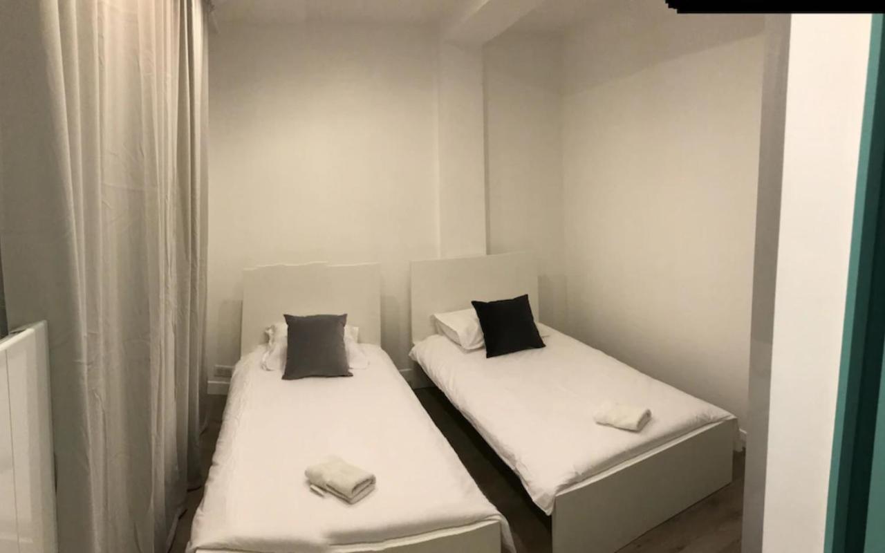 Elegant Appartement Dans Le Quartier Concorde A Párizs Kültér fotó