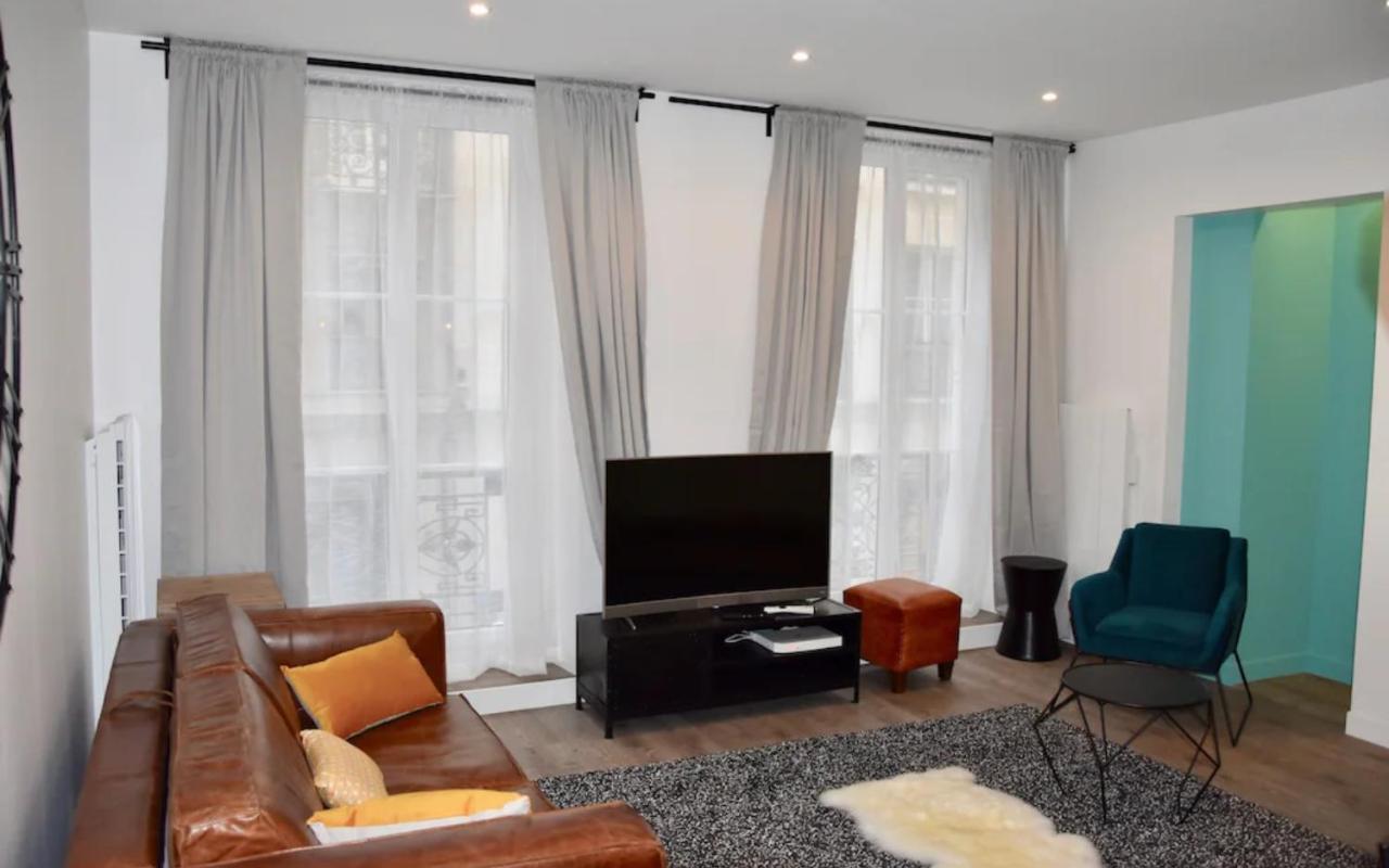 Elegant Appartement Dans Le Quartier Concorde A Párizs Kültér fotó