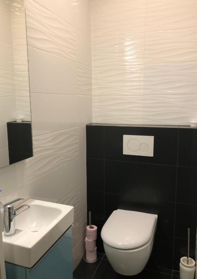 Elegant Appartement Dans Le Quartier Concorde A Párizs Kültér fotó